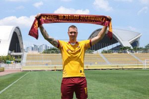 [오피셜]'K리그 첫 아이슬란드 출신 등장' 광주FC, 196cm FW 프리드욘슨 영입...