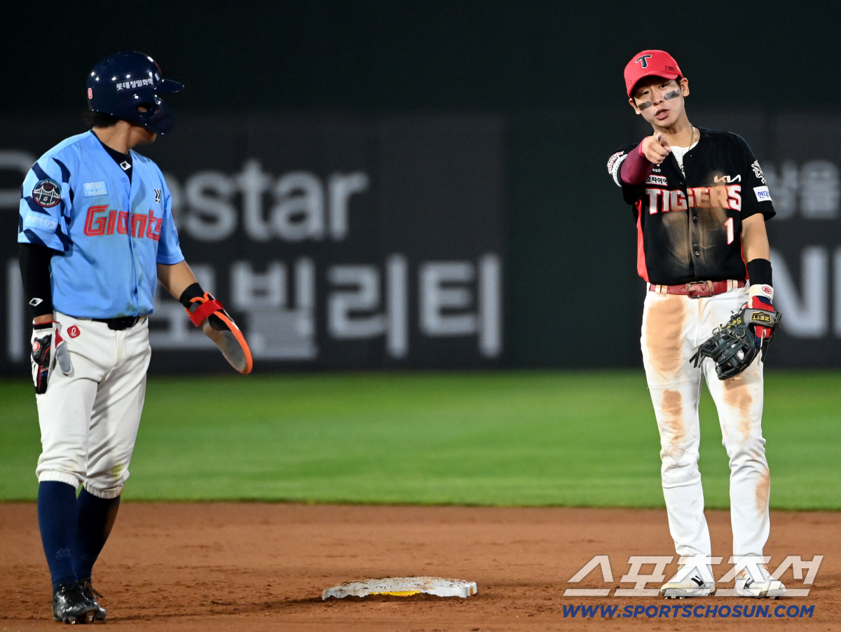 '가린거 아냐? 하던데로 했을 뿐' '승부욕 폭발' 박찬호-황성빈, 두 …