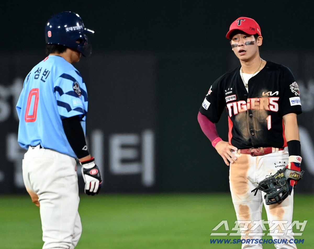 '가린거 아냐? 하던데로 했을 뿐' '승부욕 폭발' 박찬호-황성빈, 두 …