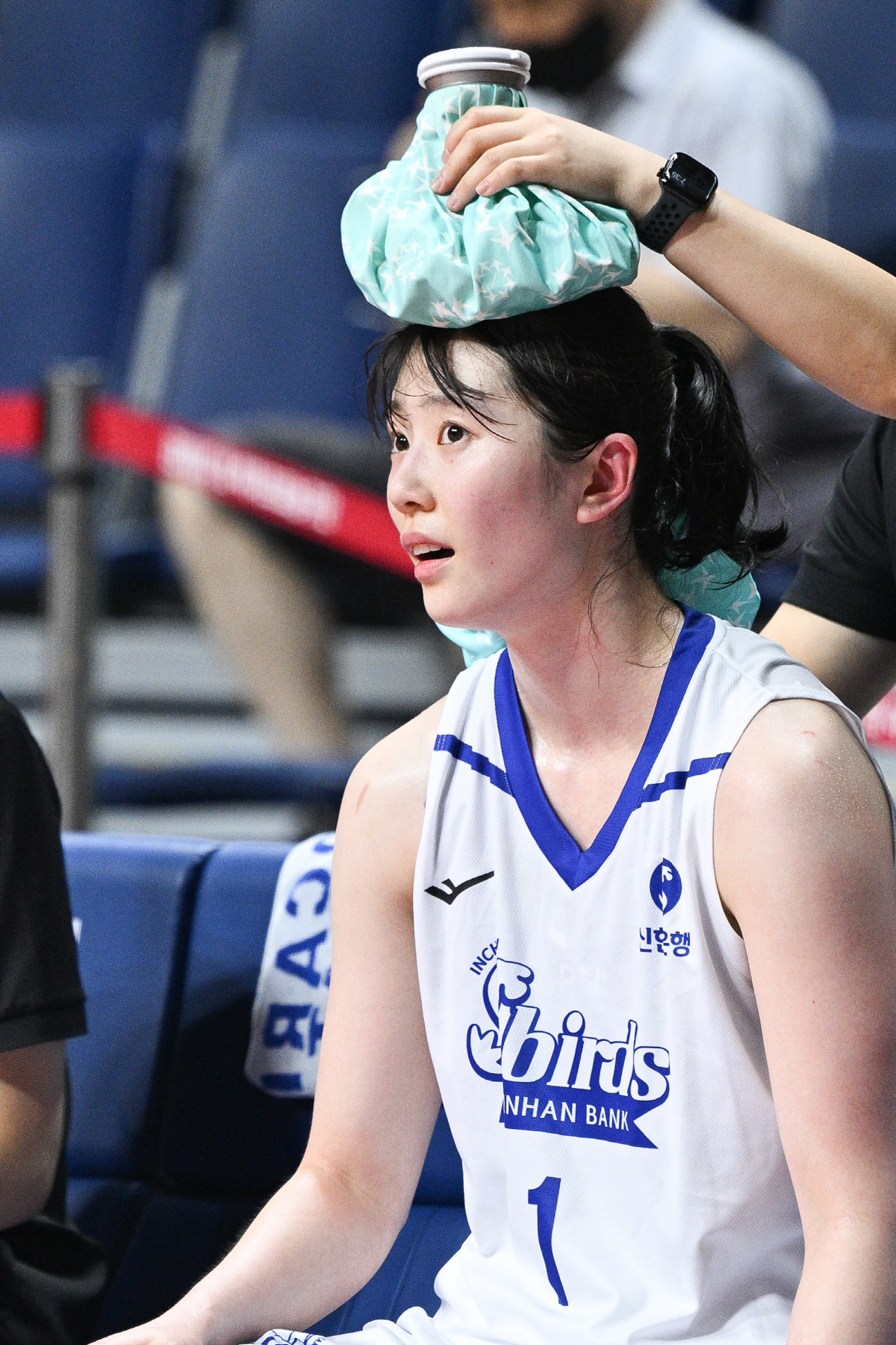 팀성적 올인 신지현+과호흡 즐기는 신이슬. 독기 품은 WKBL 최고 스타…