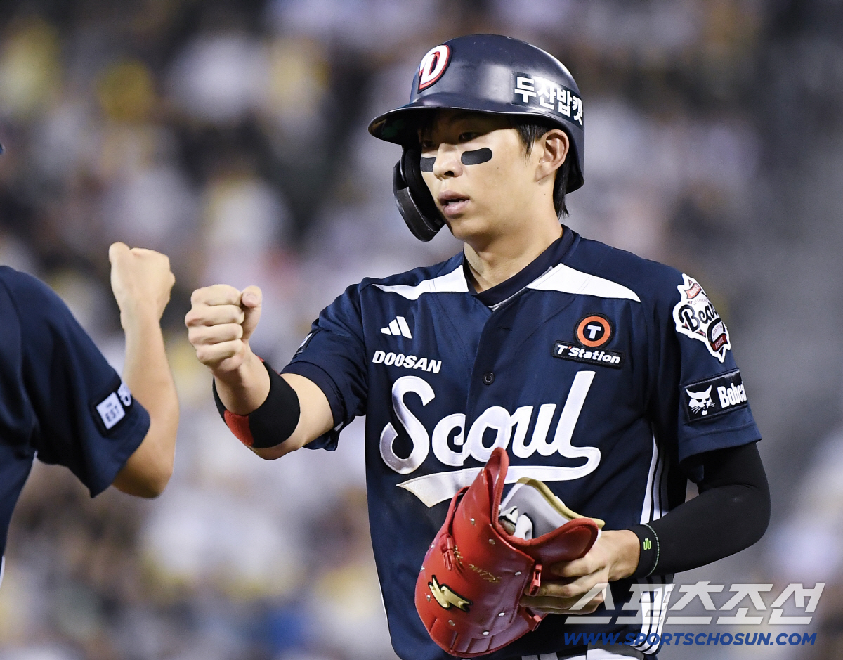 [포토] 3안타 친 김민석