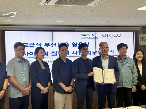 경기농수산진흥원, 급식용 양상추겉잎으로 친환경비닐 생산 추진