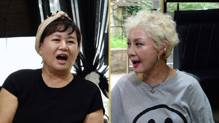 '63세' 홍진희, 금발 숏컷서 흑발 파격 변신.."남자친구 생긴 거야?…