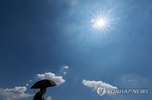 [내주날씨] 주 중반 비 소식…체감 31도 웃도는 무더위는 지속