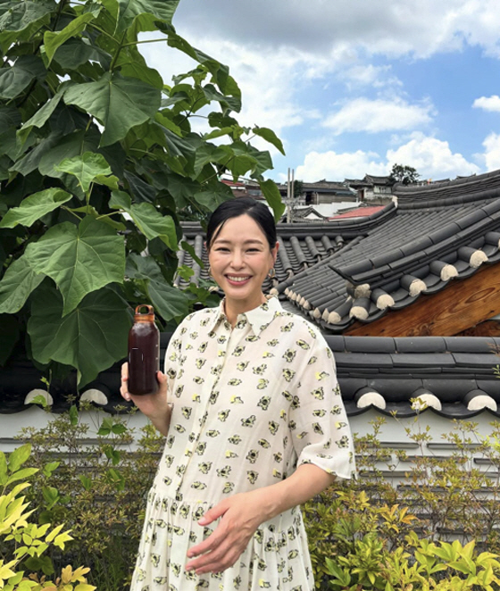 '둘째 임신' 이하늬, 배만 '볼록' 터질듯 만삭 D라인...'부기 NO…