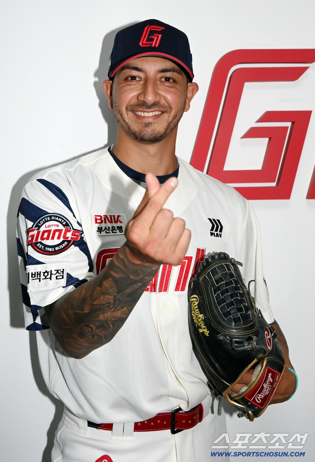 '대기록 눈앞인데…' 흔들리는 한화에 선전포고? "증명하러왔다" 벨라스케…