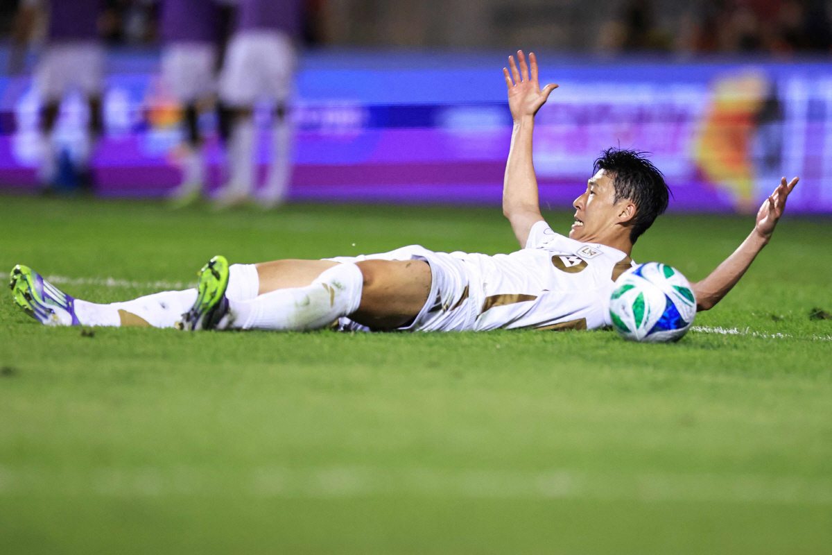 '차원이 다른 클래스' 동점 PK 유도! '손톱' 손흥민, 만점 MLS …