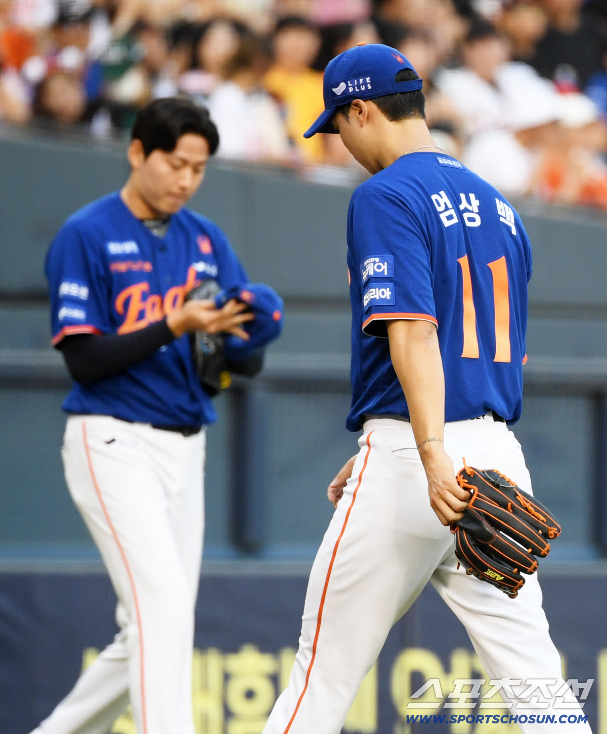 1,2위 치열한 싸움에도 이런 매너라니... 6점차 3회에 도루왕에게 X…