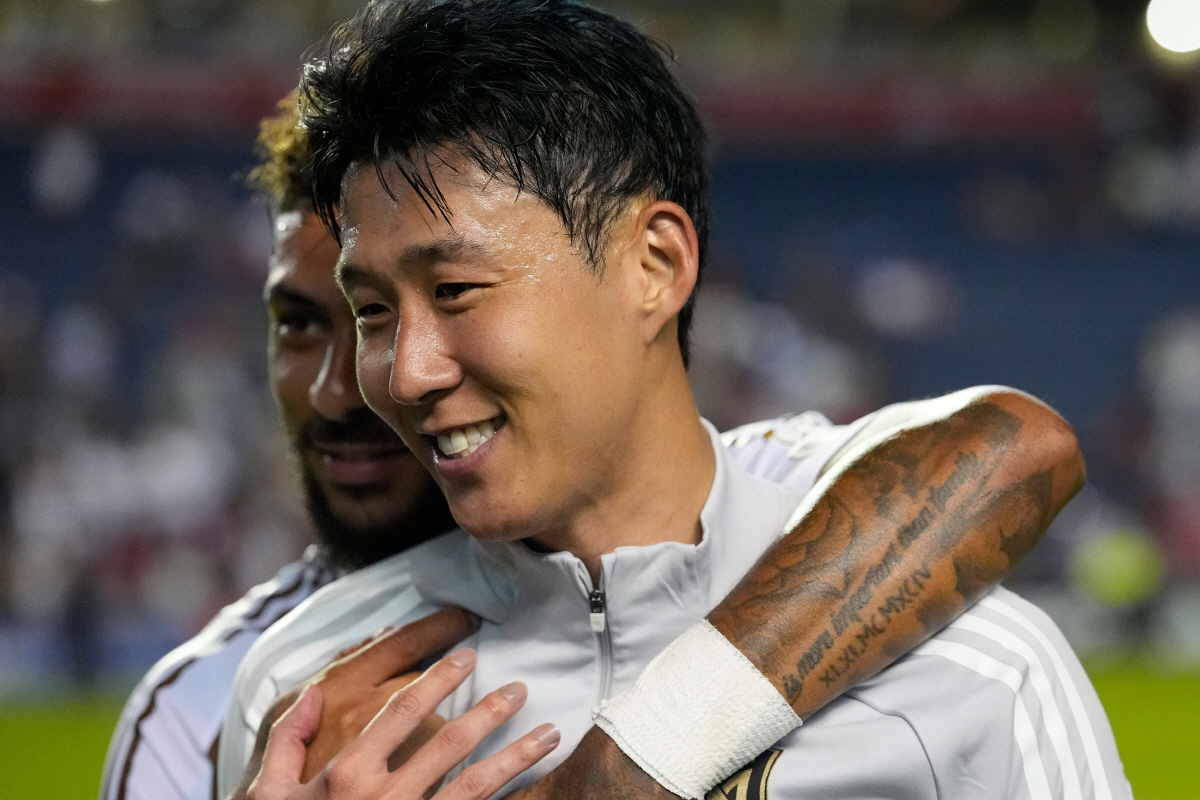 "그러게 있을 때 잘하지!" '번개 스피드'에 토트넘 새삼 大충격, 美 …