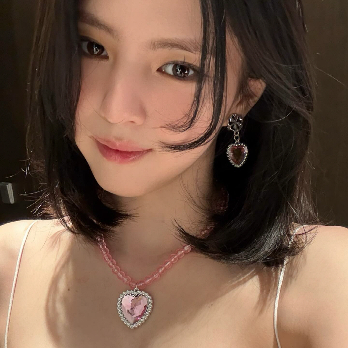 제니·유리·한소희…3만5천원 티셔츠·천원 선글라스→싼게 Hip하네 [SC…