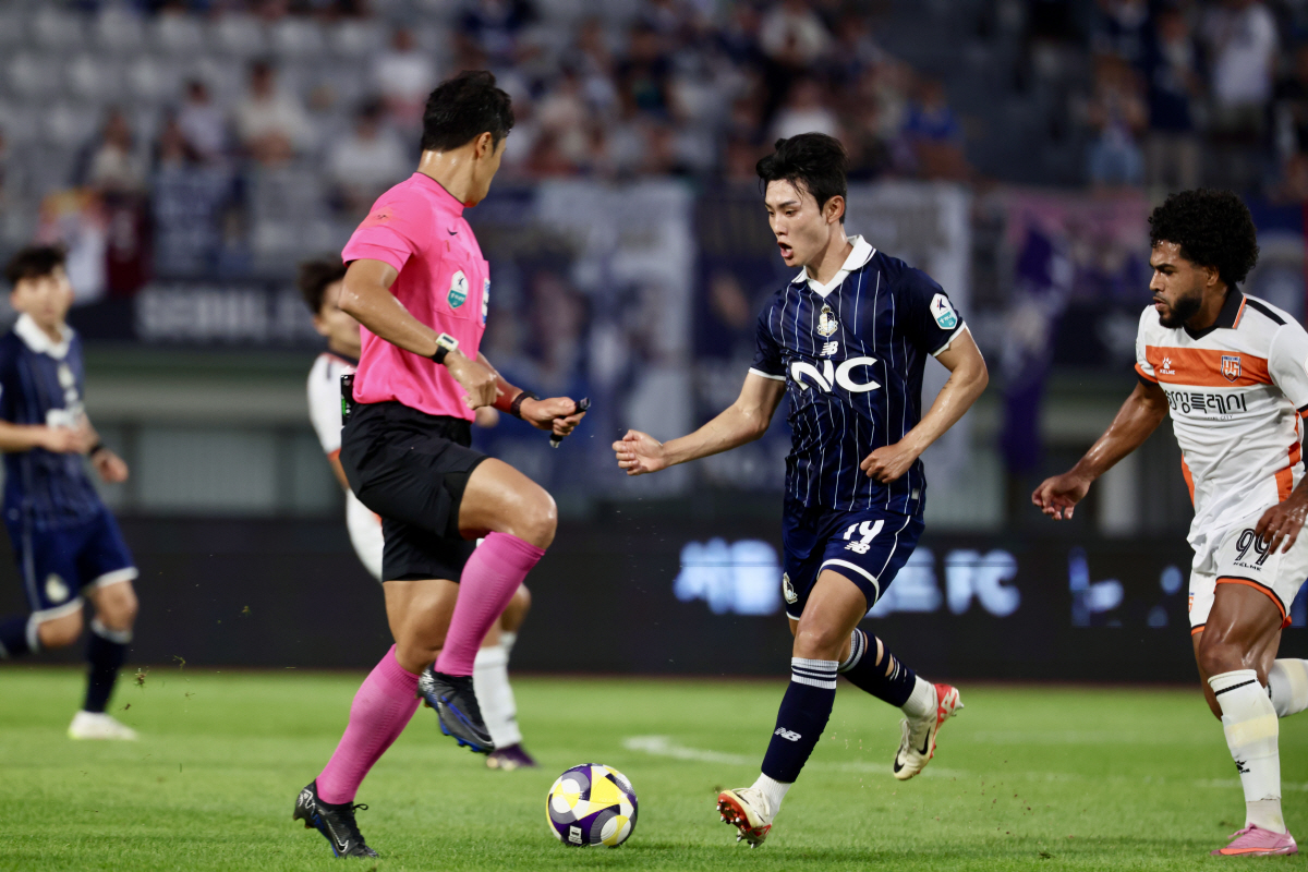 '뜨거운 공방전' 이랜드, 화성과 0-0 무승부 '3경기 무패+3경기 클…