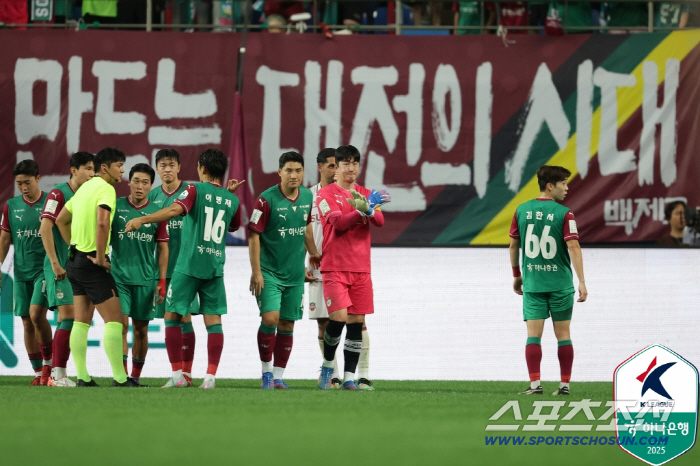 '안방 재역전승'황선홍 대전 감독의 고민"'캡틴GK'이창근 손가락 골절,…