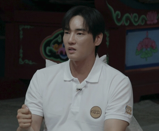 'JMS 탈교' 강지섭 "교주에 女 갖다 바쳤다고...지인들마저 등 돌려…