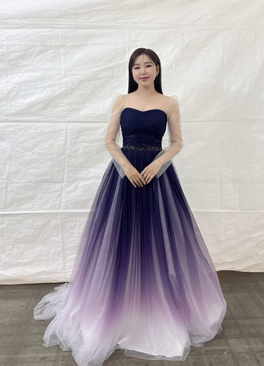 153cm 송가인, 키 170cm됐다..9등신 황금 비율