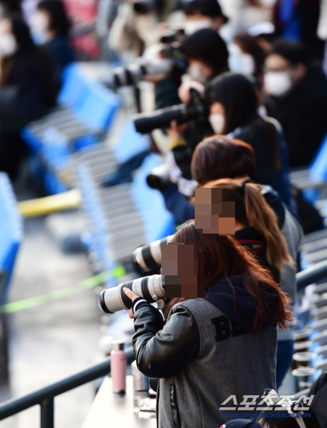 대포 카메라 야구장 반입 금지? 소문의 실체, 신호는 이미 있었다[SC핫…