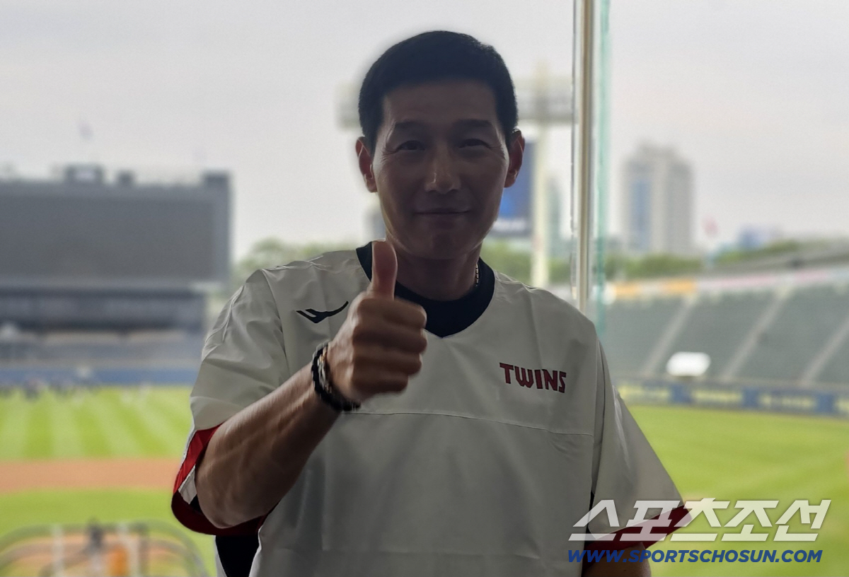 "그렇게 안맞는데도 티 안내고 후배 챙기더라." 염갈량이 부진했던 베테랑…