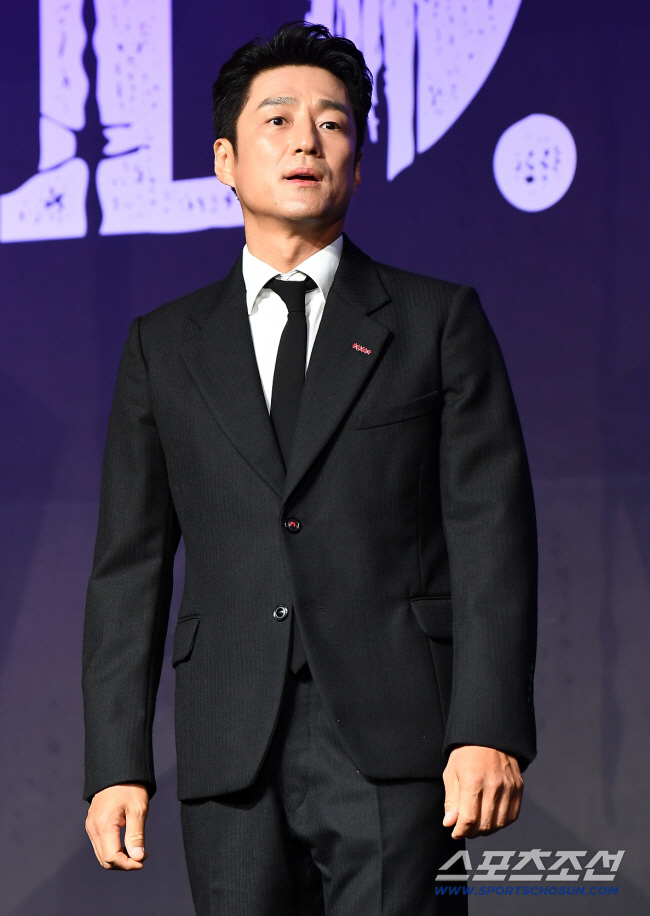 지진희 "과거 송혜교·지진희 실물 보고 충격…'사람 맞나' 싶었다"(틈만…