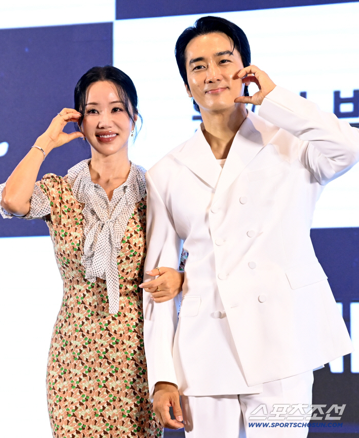 [SC현장]"'우영우' 뛰어넘을 것"…엄정환x송승헌 '금쪽같은 내 스타', ENA의 금쪽될까(종합)