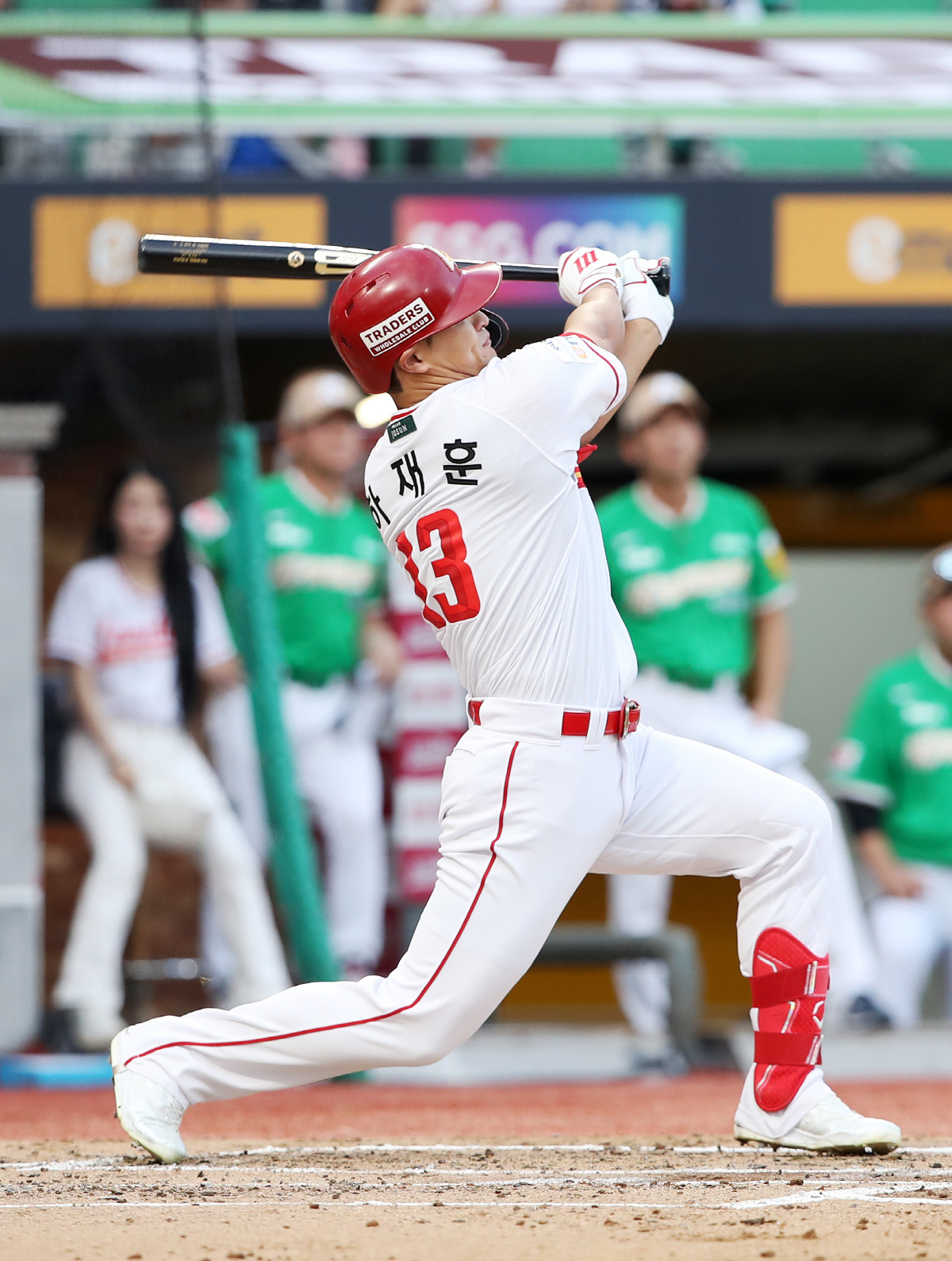 롯데가 보인다! SSG 3연승 폭풍질주, 앤더슨 8승 → 하재훈 결승포……