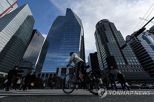 피치 "韓 증권사, 실적회복에도 부동산 리스크 노출 여전"