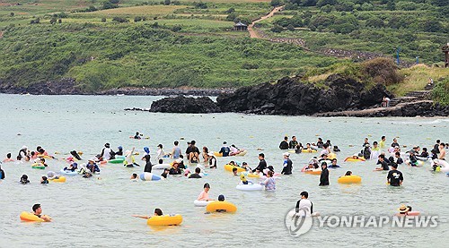 광복절 연휴에 21만6천명 제주 찾을 듯…작년보다 1.5% 증가