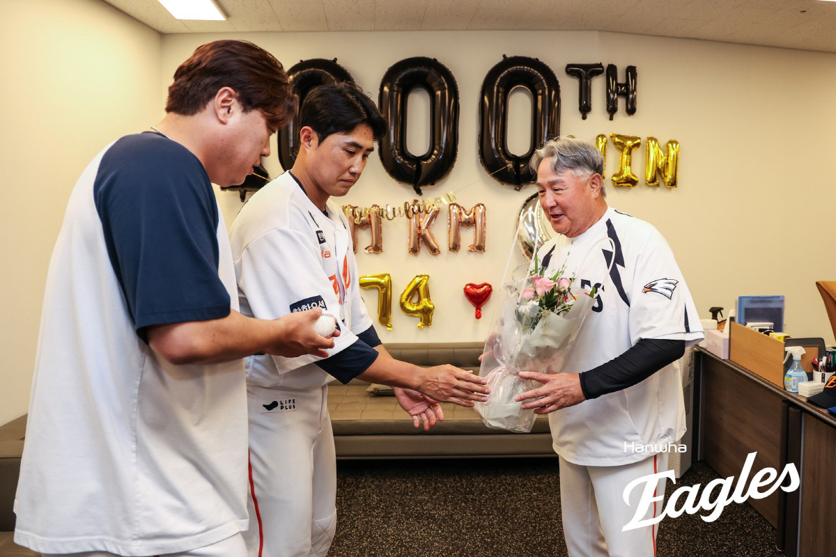 역대 단 세 명! 두 말 없는 명장 증거…"개인 의미있지만, 순위 싸움에…
