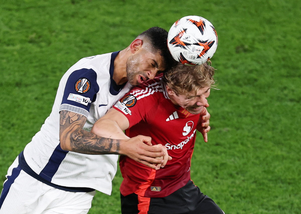 [공식]'GOOD BYE' 캡틴 쏘니! '10년 헌신' 이젠 역사속으로……