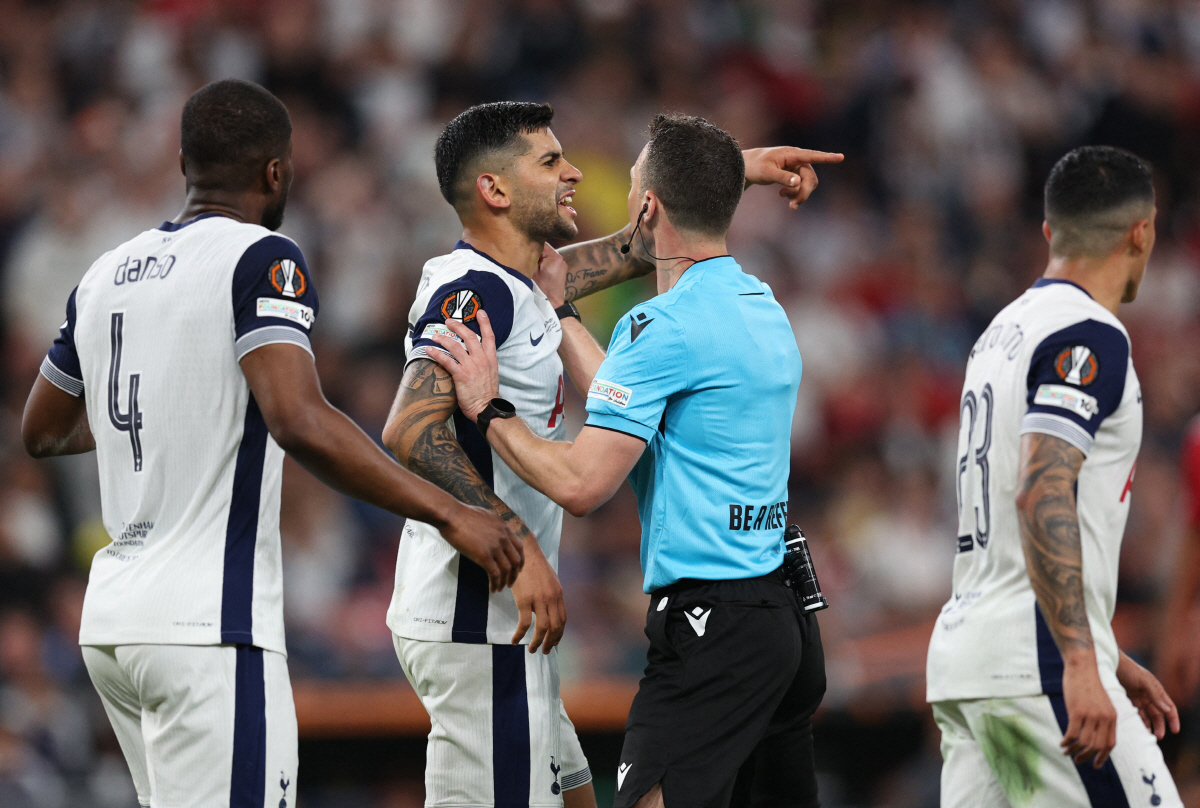 [공식]'GOOD BYE' 캡틴 쏘니! '10년 헌신' 이젠 역사속으로……