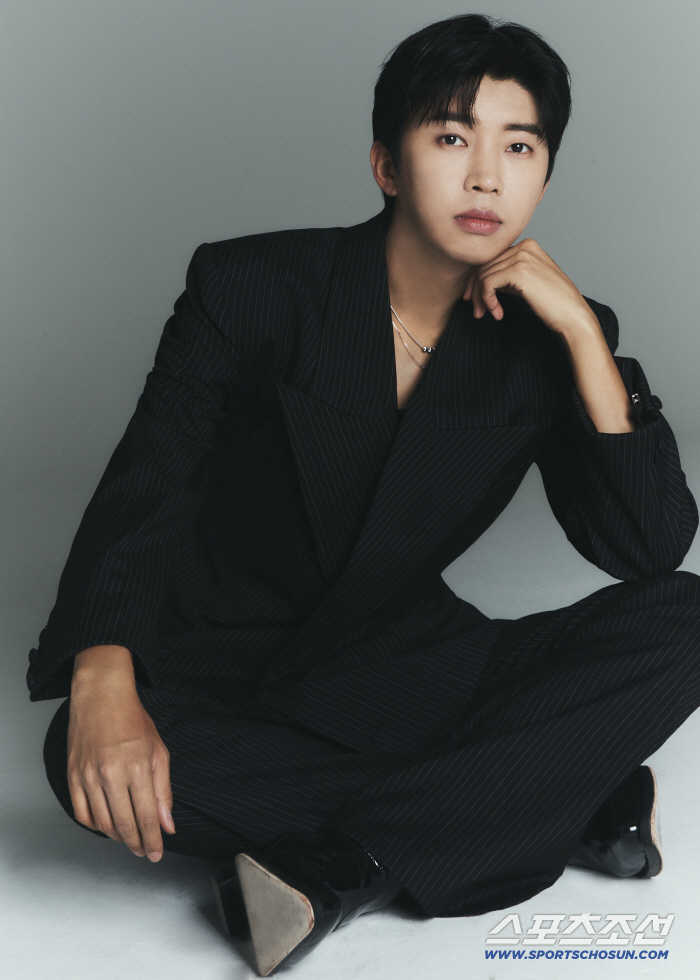 임영웅, 정규 2집 ‘IM HERO 2’ 발매, 전국 CGV서 역대급 청음회 연다 [공식]