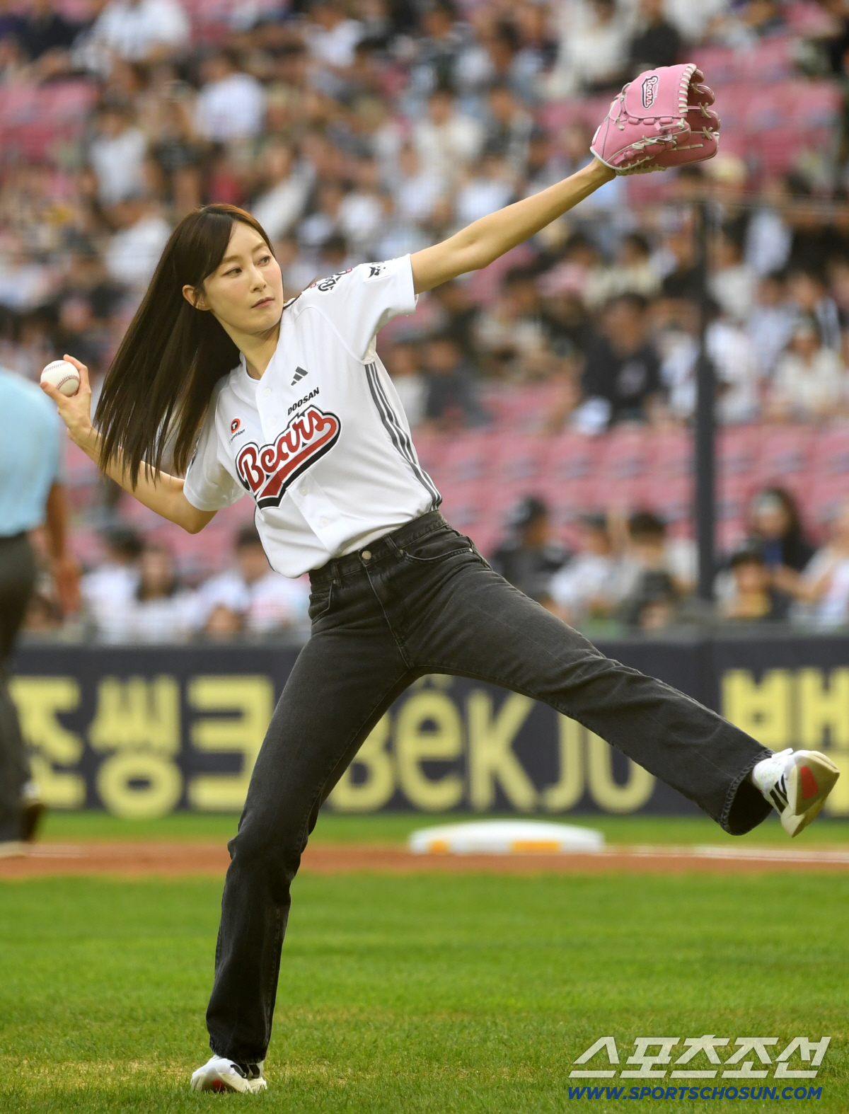 [포토] 차서린 '롱다리 이용한 힘찬 키킹'