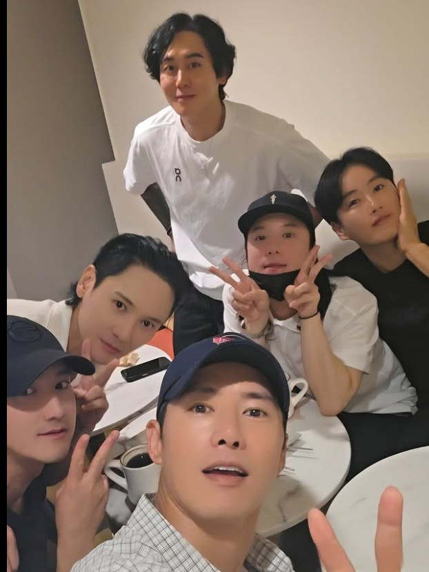 클릭비 김상혁→오종혁까지, 26주년 완전체 모임…혹시 컴백?
