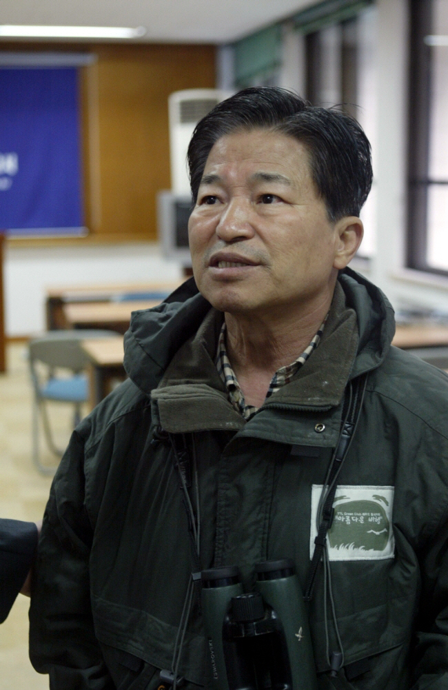 '새 박사' 윤무부 교수, 오늘(15일) 별세…향년 84세
