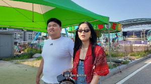 오윤아, 바다만 보면 뛰어드는 자폐 子 걱정 