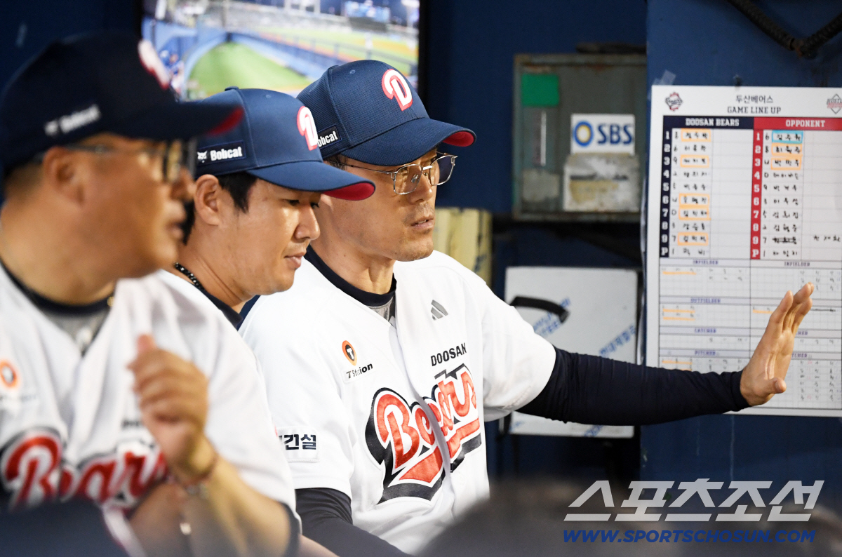 '9위면 져도 돼?' 롯데-KIA-KT 어떻게 발밑에 뒀나…"지는 것에 …