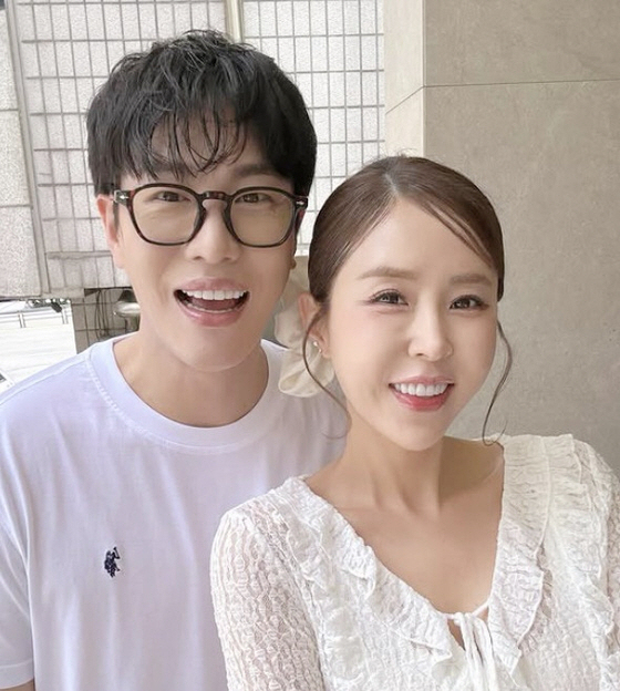 '신지♥' 문원, 허위 루머 확산에 칼 빼들었다 "법적 대응"