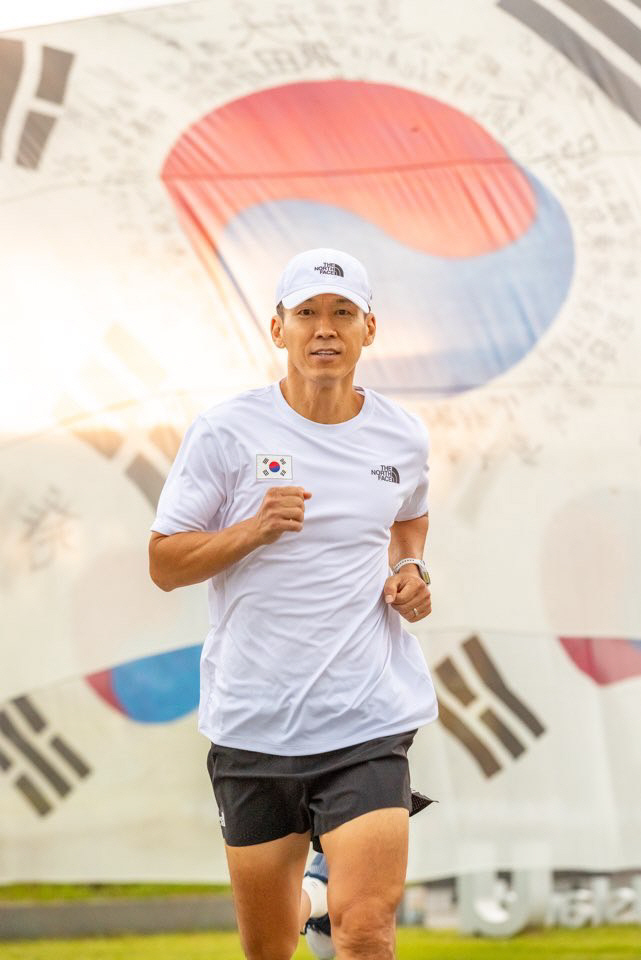 '60억 기부' 션, '또' 3억 기부+81.5km 완주까지..."잊지않겠습니다"