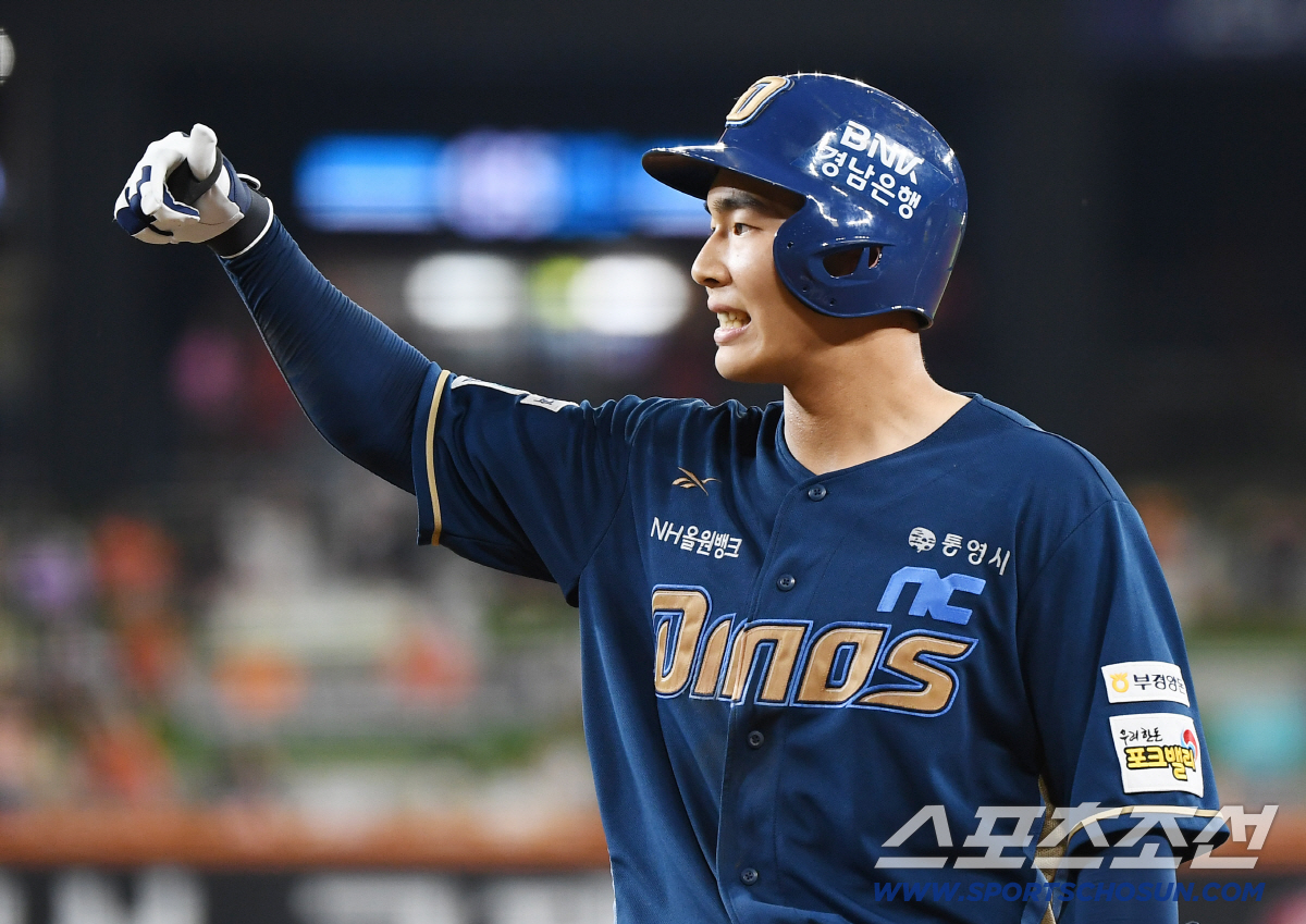 '4:0→4:4→6:4→6:6→9:6' 200분 혈투의 끝은 NC 승리……