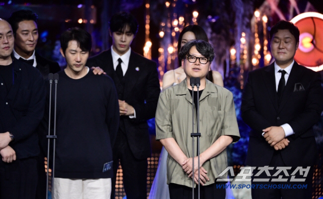 [단독] '남우주연상' 주지훈 "'중증' 작품상에 방방 뛰는 줄 몰랐는데…