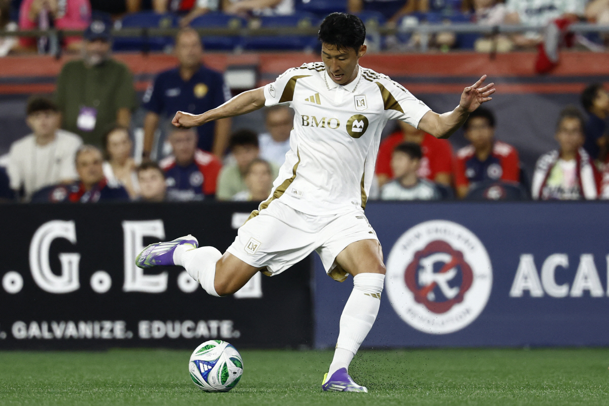 '적응이 뭐죠?' 손흥민, MLS 첫 선발 경기서 '첫 도움+최고 평점+…