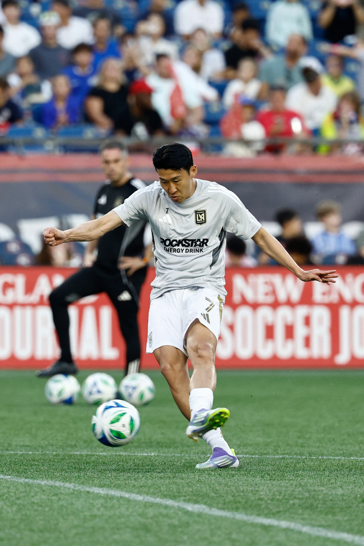 '적응이 뭐죠?' 손흥민, MLS 첫 선발 경기서 '첫 도움+최고 평점+…