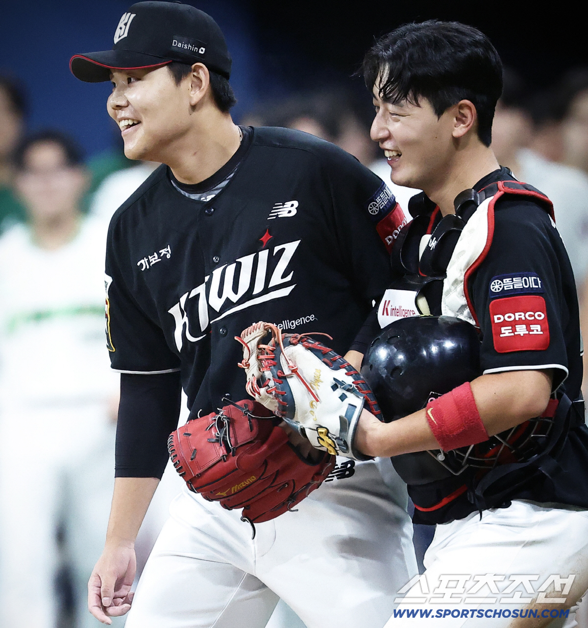 '2:0→2:3→5:3, 10회 역전극' 3연패 탈출, 5할 복귀. 이강…