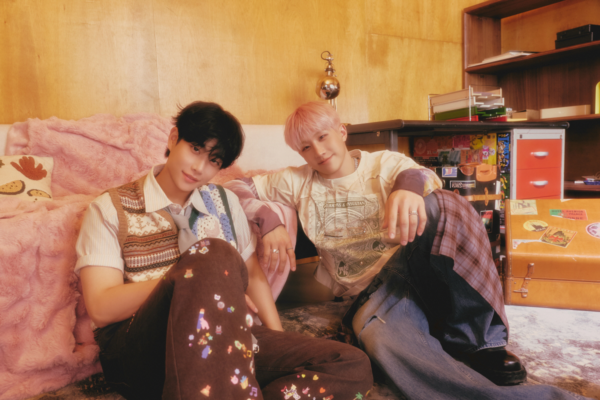 [SC인터뷰]아스트로 MJ·진진, 10년 차에 다시 출발선…주니지니 "차…