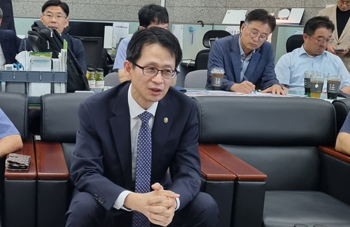 백승보 조달청장 "AI·로봇 등 신성장 산업 육성"