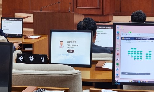 '성추행 혐의' 송활섭 대전시의원 제명안 다시 부결(종합)
