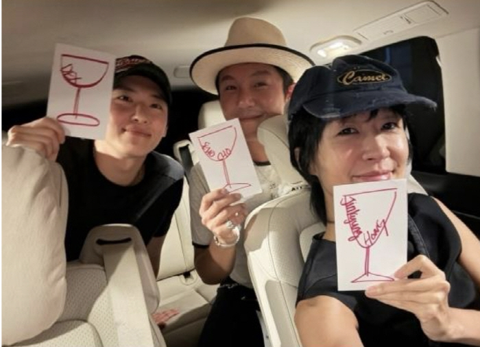 "내 눈앞에 지디" 생일파티 회동 포착…'이혼' 홍진경→정해인·덱스 ★총…