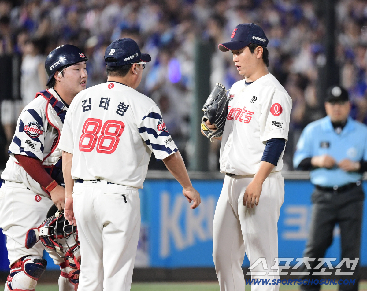 이 무슨 운명의 장난이냐...'데이비슨 저주, 8연패 압박' 롯데 새 외…