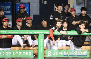 '트레이드 효과도 없나' 읍참마속 심경의 정해영 2군행, 결과는 더 참혹했다