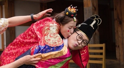 '구 썸남' 지상렬, '문원♥' 신지에 돌직구 "썸 아니고 실험용 쥐"