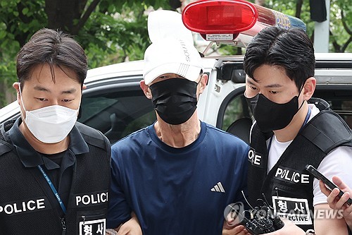 지하철 5호선 방화 60대, 첫 공판서 혐의 인정…"제 행동 반성"