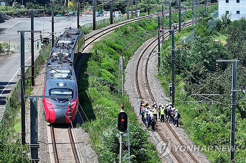 "작업승인 7분 만에 사고"…열차감지앱도 사실상 무용지물